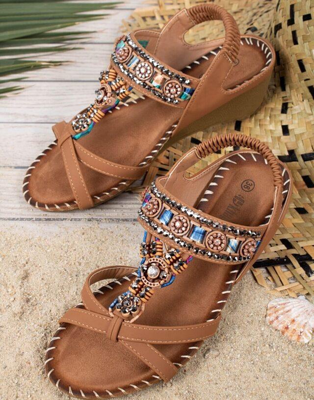 Yaz aylarında ayaklarınızı rahatlatacak en iyi sandalet markaları