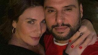 Buse Varol paylaştı: Dünyanın en güzel öpücüğü!