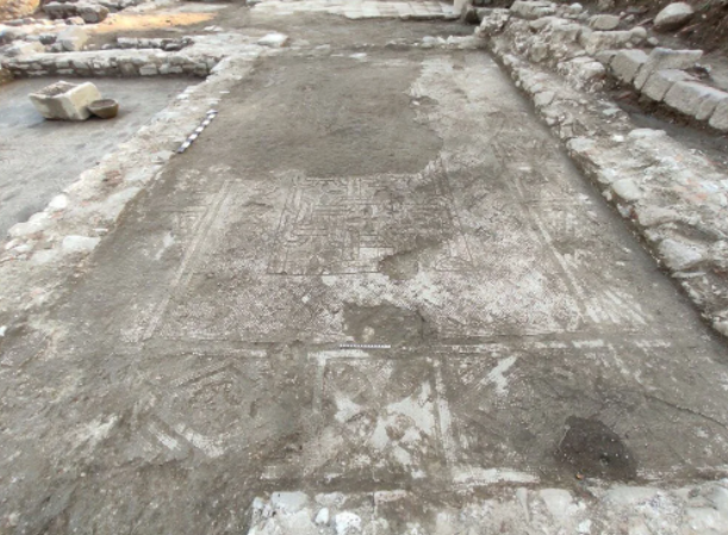 UNESCO Dünya Mirası Listesi’nde yer alıyor! 1800 yıllık geometrik desenli mozaik bulundu G2