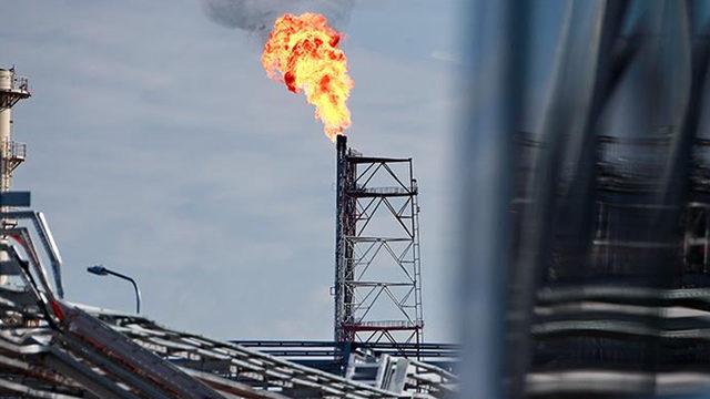 Ruble ile ödemeyi reddetmişlerdi... Rusya, o Avrupa ülkesine doğal gaz akışını kesiyor!