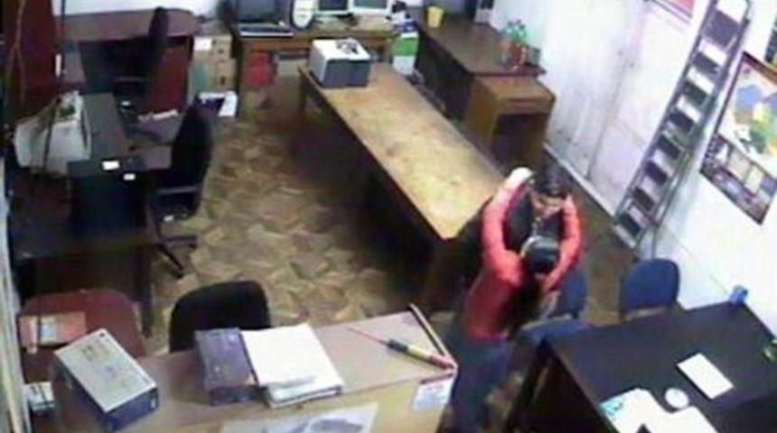 Bolivya, devlet dairesinde seks skandalıyla &ccedil;alkalanıyor