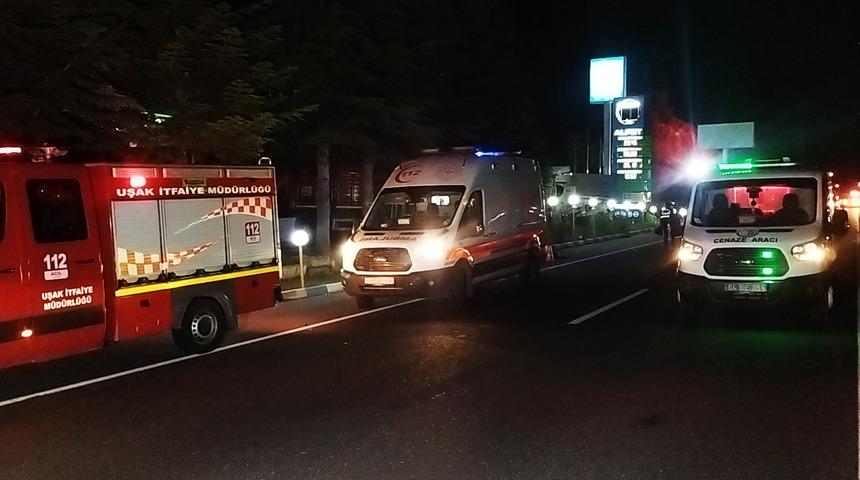 Otomobilin çarptığı 2 üniversite öğrencisi yaşamını yitirdi