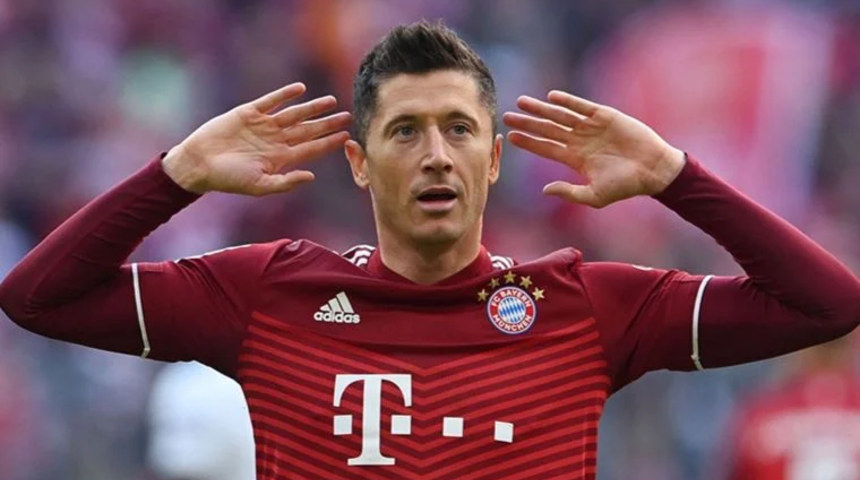 Robert Lewandowski kimdir, aslen nereli? Robert Lewandowski Bayern Münih'ten ayrıldı mı?