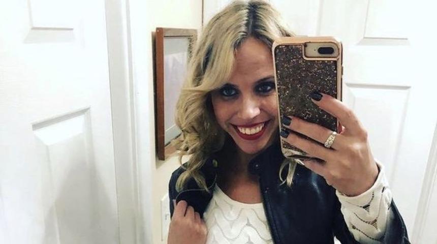 Mükemmel görünmek için estetik ameliyat olmaya karar verdi! “Karnımda kocaman bir delikle yaşıyorum”