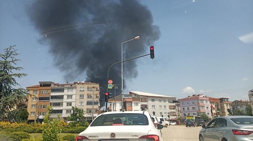 Bursa'da fabrika yangını: 1 işçi öldü, 5 işçi yaralandı