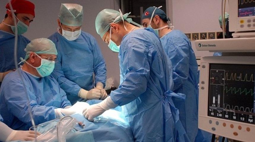 Askeri hastanede sivil doktor dönemi