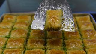 Tatlı sektöründe antep fıstığı krizi! Baklavacılardan flaş karar geldi, fıstıklı baklava...
