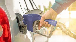 SON DAKİKA: Benzine indirim mi geliyor? Akaryakıt fiyatları bu gece yarısı...