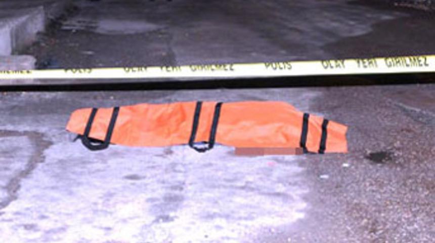 Üniversiteli kıza infaz