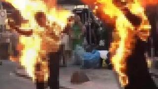 Galata Kulesi önünde kendini yakmış, bir anda alev topuna dönmüştü! 'İlk anda illüzyon gösterisi sandım'