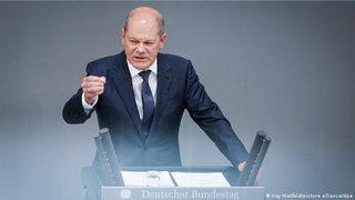 Scholz: Ukrayna’ya ağır silah göndereceğiz
