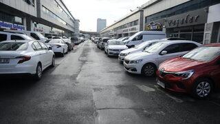 İkinci el otomobil fiyatlarını düşürecek öneri! 'ÖTV ve döviz kuru inmezse...'