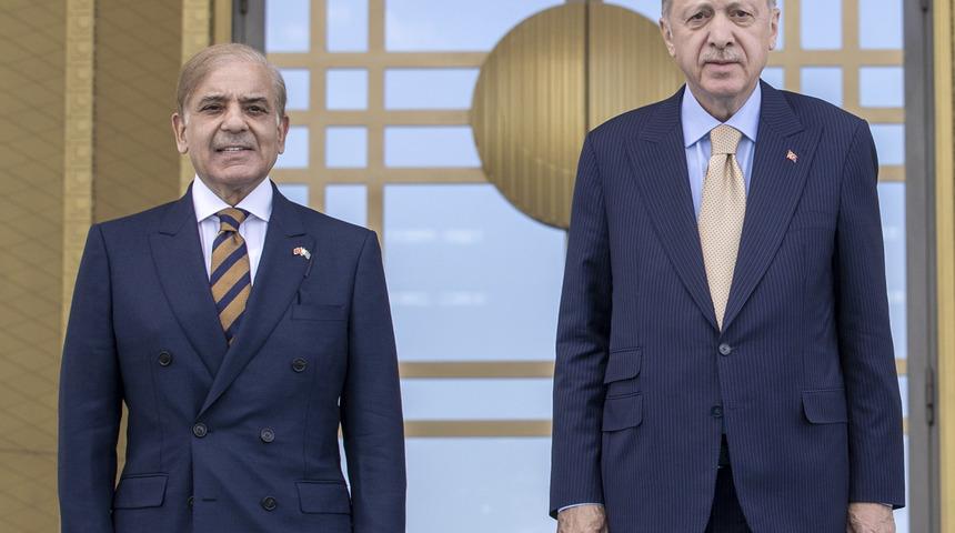 Son dakika: Cumhurbaşkanı Erdoğan'dan önemli açıklamalar... Pakistan Başbakanı Şerif Ankara'da