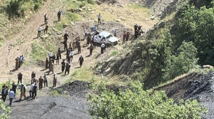 Katliam gibi kaza! Metrelerce yükseklikten düştü: Hepsi öldü