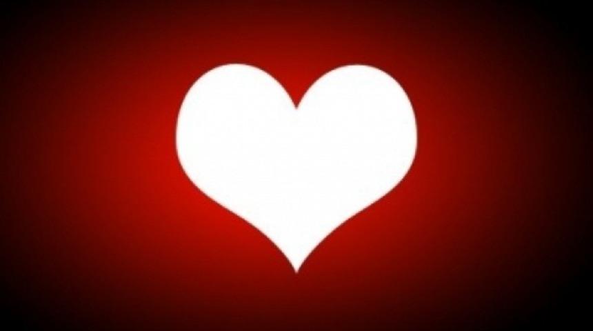 14 Şubat Sevgililer Günü'nde sevgiliye güzel sözler söyleyin