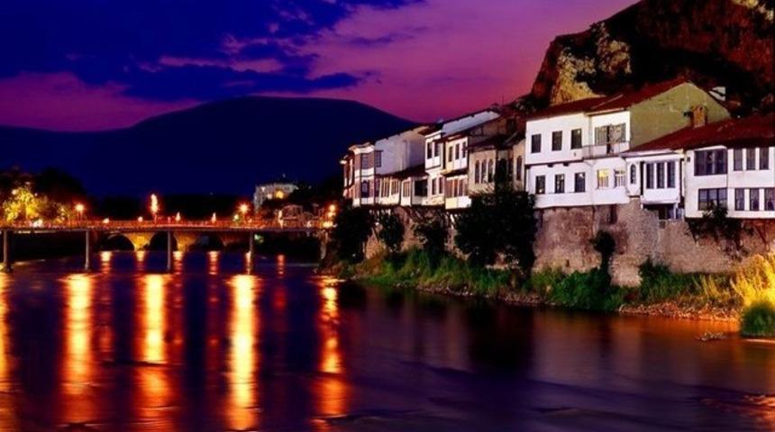 Amasya milletvekili adayları YSK'ya teslim edildi