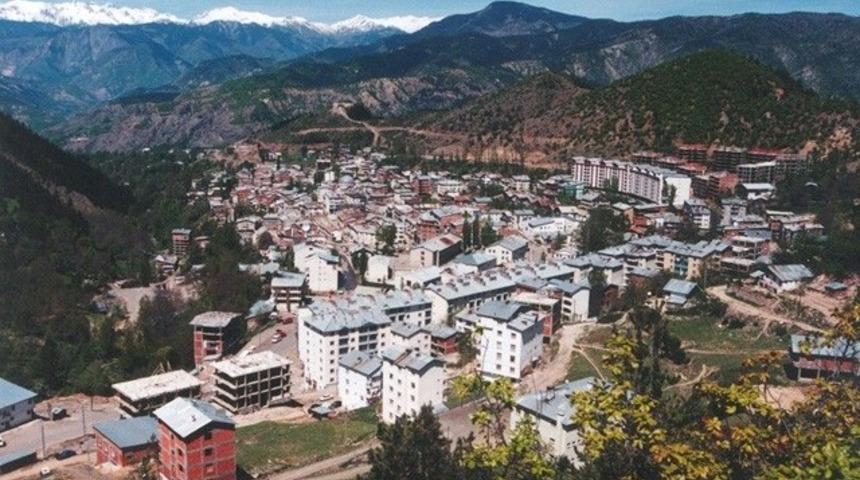 Ardahan milletvekili adayları YSK'ya teslim edildi