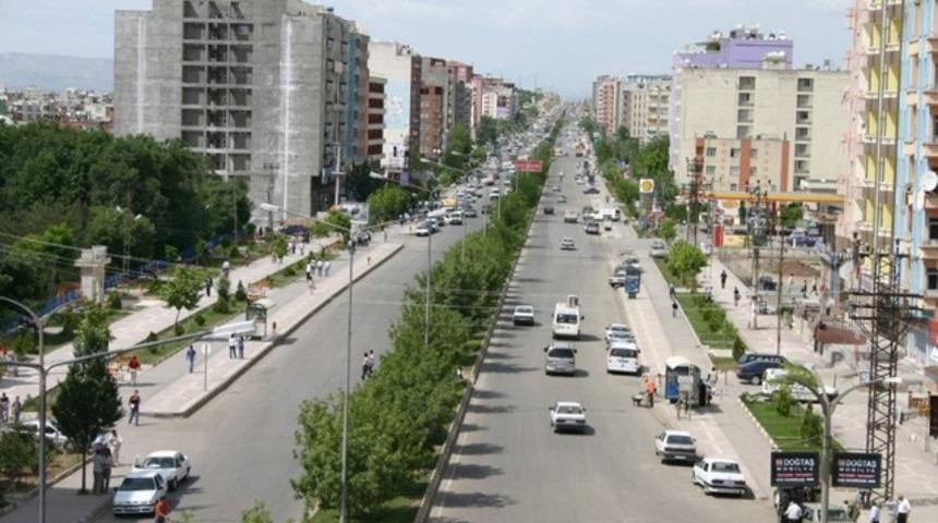 Batman milletvekili adayları YSK'ya teslim edildi