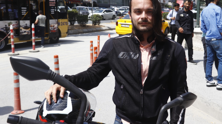 İstanbul trafiğinde yaşananlar çok konuşulmuştu! Motosikletli Burak suç duyurusunda bulundu