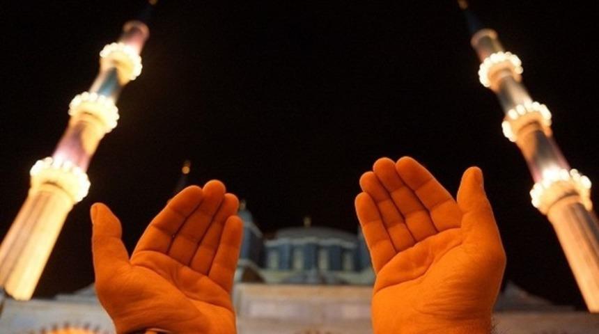 Bugün Regaip Kandili