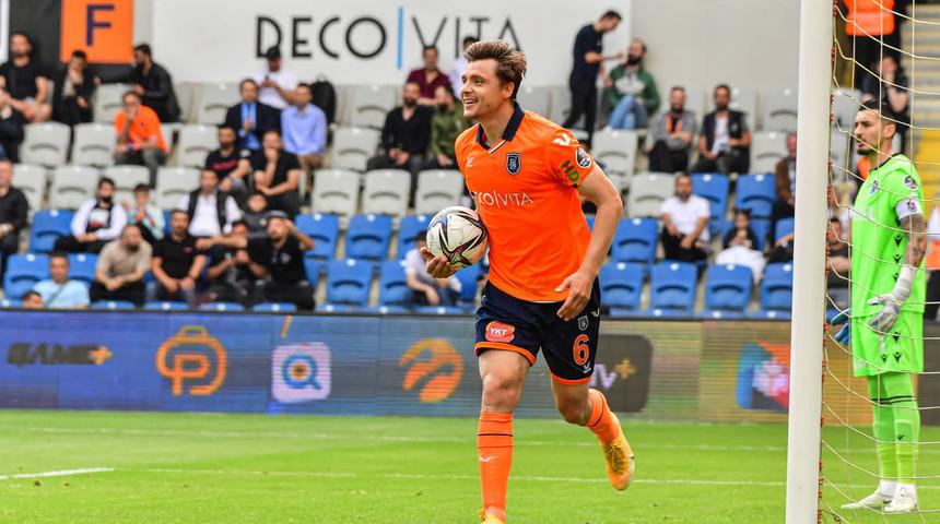 Başakşehir, Epureanu'nun sözleşmesini uzattı