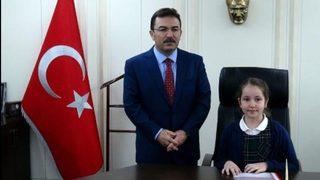 Emniyet Müdürü Altınok koltuğunu Yağmur'a devretti