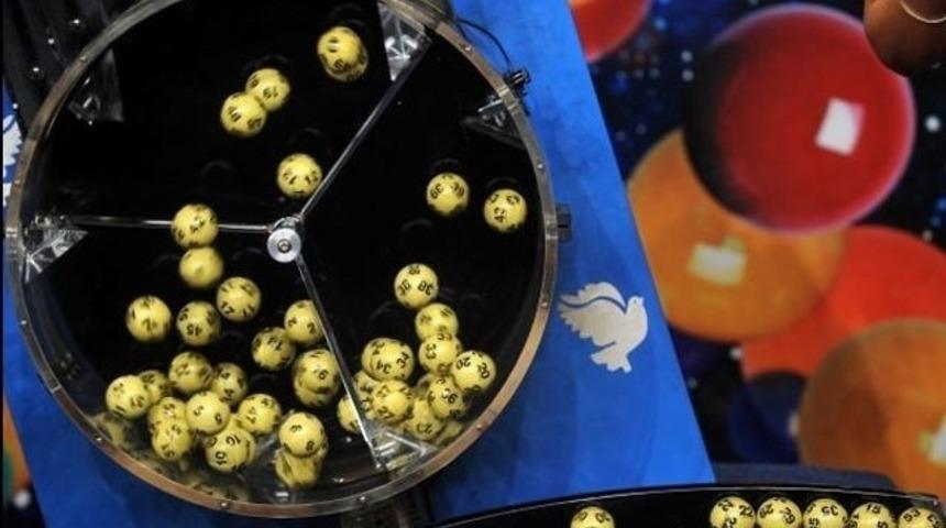 742. hafta Şans Topu sonuçlarına göre büyük ikramiye bölünmedi