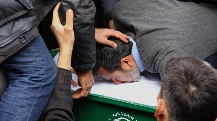 &Ouml;zgecan&rsquo;ın babasından ibretlik s&ouml;zler