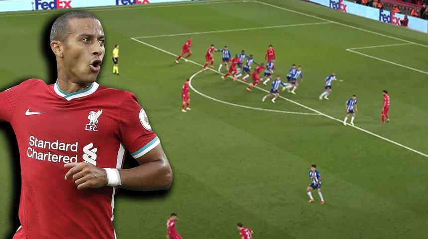 Thiago'nun vuruşu Şampiyonlar Ligi'nde yılın gol&uuml; se&ccedil;ildi! G&ouml;renler a&ccedil;ıp a&ccedil;ıp bir daha izliyor