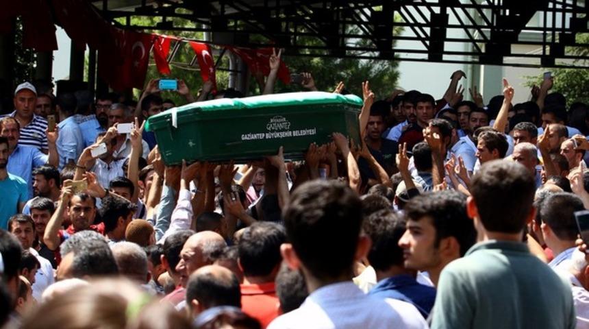Gaziantep'te 'canlı bomba' saldırısında ölü sayısı 54'e çıktı
