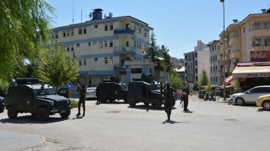 Tunceli'deki çatışmada teröristlerin vurulma anı görüntülendi