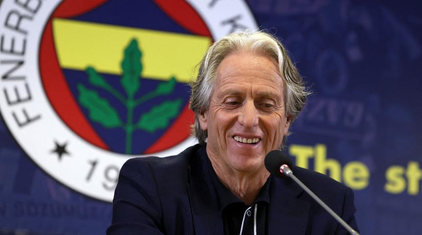 Son dakika: Jorge Jesus Fenerbahçelilere saç baş yoldurtan yıldızı geri istedi! "Hemen alalım"