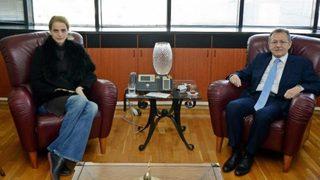 Tuğçe Kazaz'dan sürpriz ziyaret