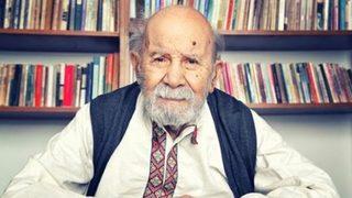 Ünlü yazar Vedat Türkali hayatını kaybetti