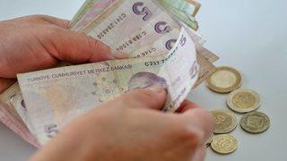 En düşük memur maaşı 9 bin liranın üzerine çıkacak! Bayram ikramiyesi, asgari ücret… Temmuz kazanç ayı olacak…