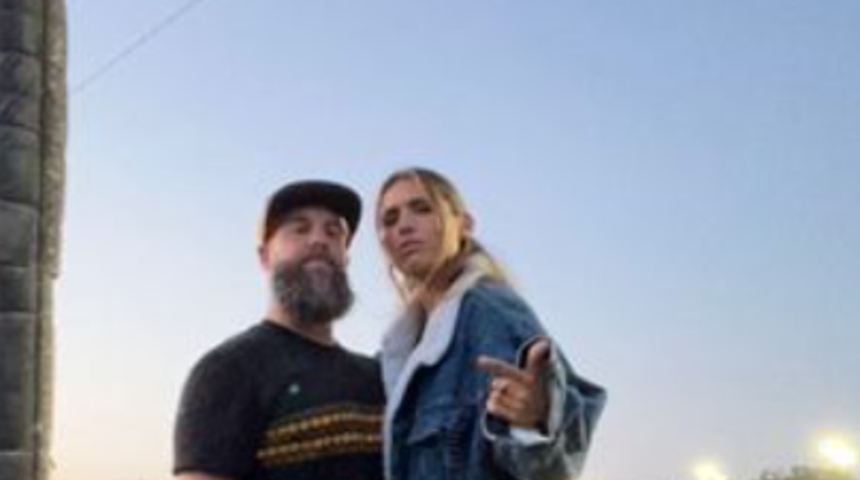 Herkes onları konuşuyor! Açık evliliklerini anlatan kadından şaşırtan itiraf: “Kocam sevgili bulmam için bana yardım ediyor”