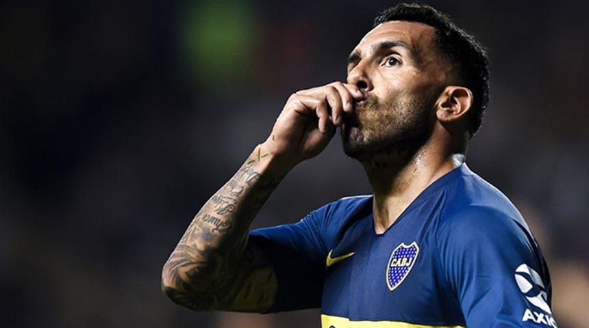 Arjantinli futbolcu Carlos Tevez, 38 yaşında futbolu bıraktı
