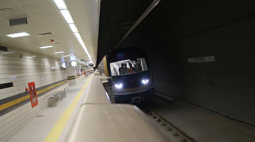 Yenikapı-Hocıosman Metro Hattı'nda intihar girişimi! Seferler aksadı