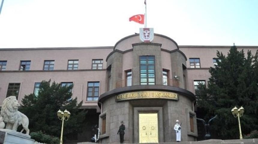 Kara ve Deniz Kuvvetleri'nde g&ouml;revli 648'i tutuklu 820 personel ihra&ccedil; edildi
