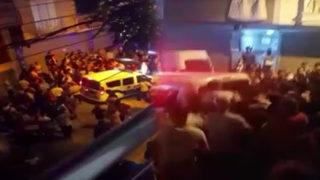 Mahalle ayağa kalktı: Küçük çocuğa mide bulandıran taciz! Yakalayınca...