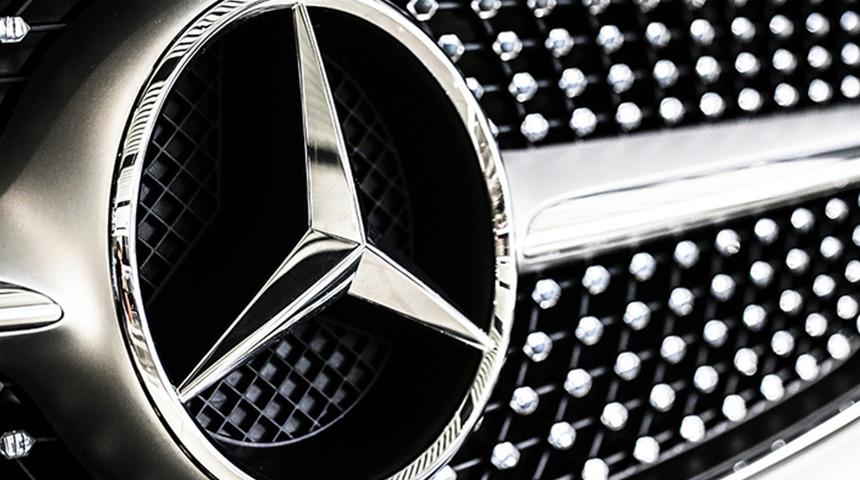 "Ayak freni çalışamaz duruma gelebilir" Mercedes 1 milyon aracını geri çağıracak
