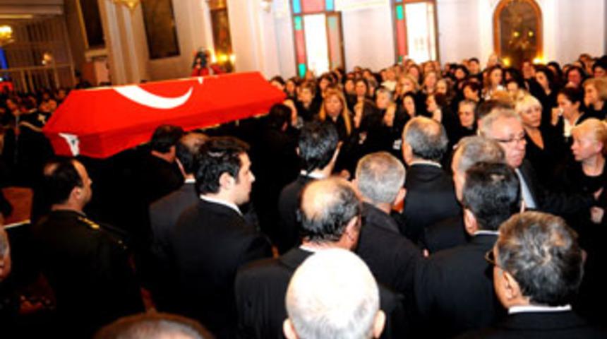 Kilisede şehit cenazesi