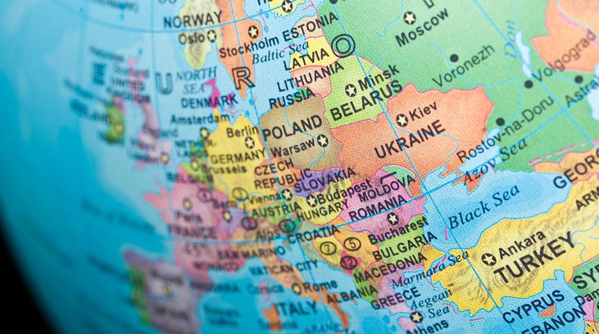 Rusya Dışişleri Bakanı Sergey Lavrov'a üç ülkeden hava sahası engeli!