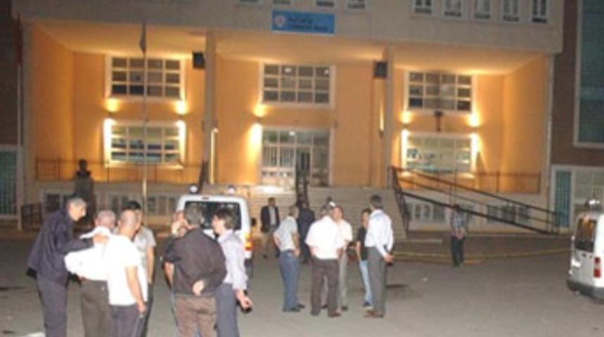 Şişli&rsquo;de okula molotoflu saldırı