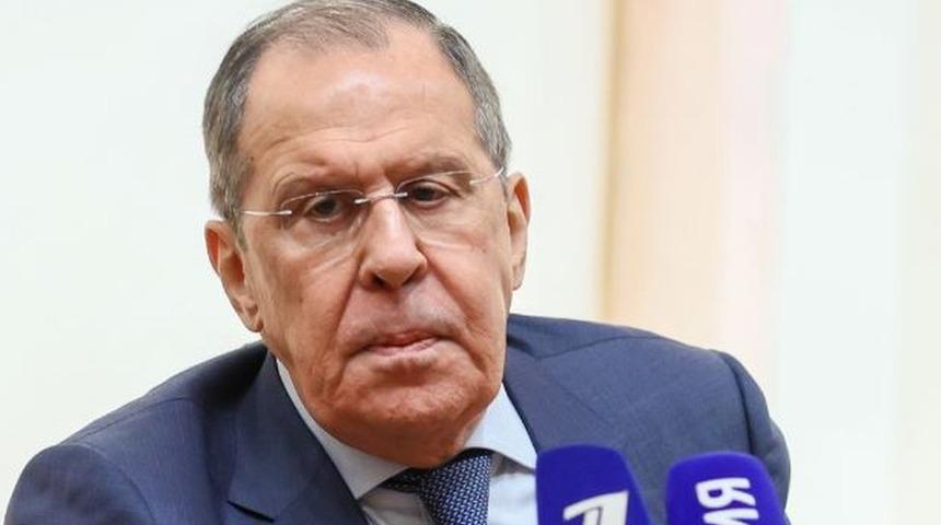 Rus Dışişleri Bakanı Lavrov Sırbistan ziyaretini uçuş yasağı nedeniyle iptal etmek zorunda kaldı