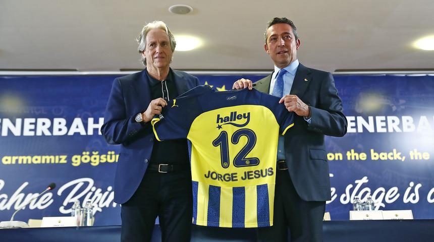 Son dakika: Fenerbahçe'de Jorge Jesus'un transfer listesi ortaya çıktı! Sürpriz takviye...
