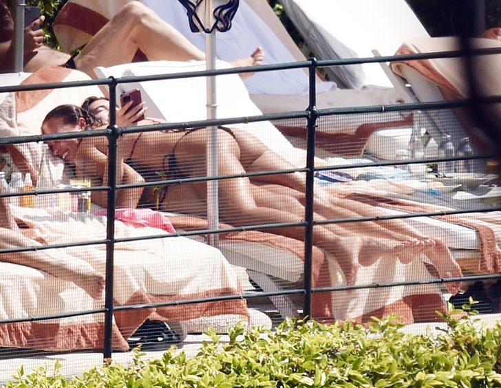  Dua Lipa'yı kız arkadaşı rahat bırakmadı! Üzerine atladı G4