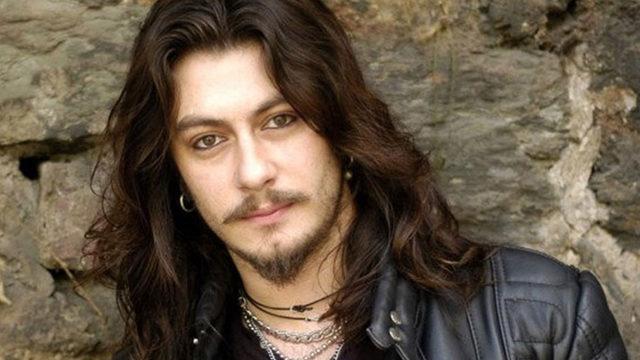 Barış Akarsu filminde Aslı Bekiroğlu'nun yerine gelen isim belli oldu