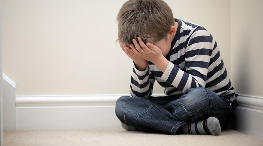 Ebeveynler bu durumu g&ouml;z ardı etmeyin! &Ccedil;ocukların psikolojisini etkiliyor