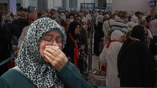 İki yıl sonra ilk hacı kafilesi yolda! İstanbul Havalimanı'ndan böyle uğurlandılar…